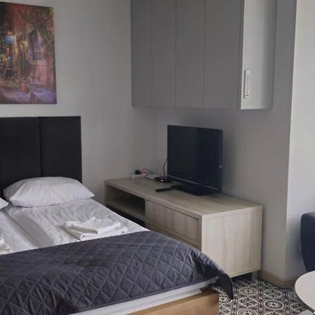 Ladny Apartament W Centrum Krakowa Z Tarasem. Esterno foto